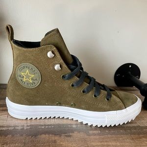 Converse Chuck Taylor All Star Hiker High-Top Sneaker Surplus Olive Size 7.5